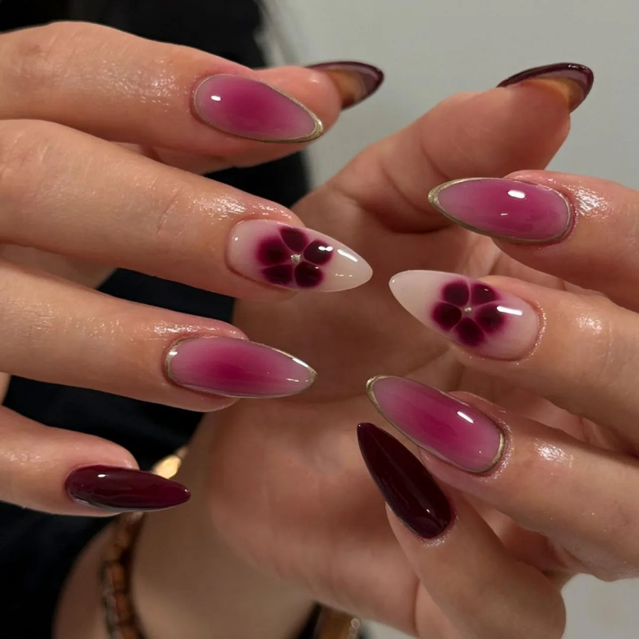 💅 UÑAS POSTIZAS FLORALES BLANCAS – 24 PIEZAS FULL COVER | ESTILO EUROPEO A LA MODA
