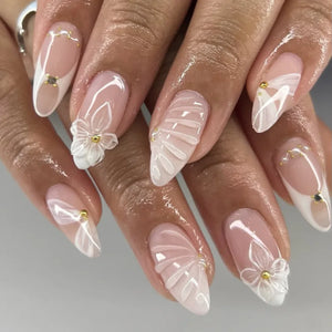 💅 UÑAS POSTIZAS FLORALES BLANCAS – 24 PIEZAS FULL COVER | ESTILO EUROPEO A LA MODA