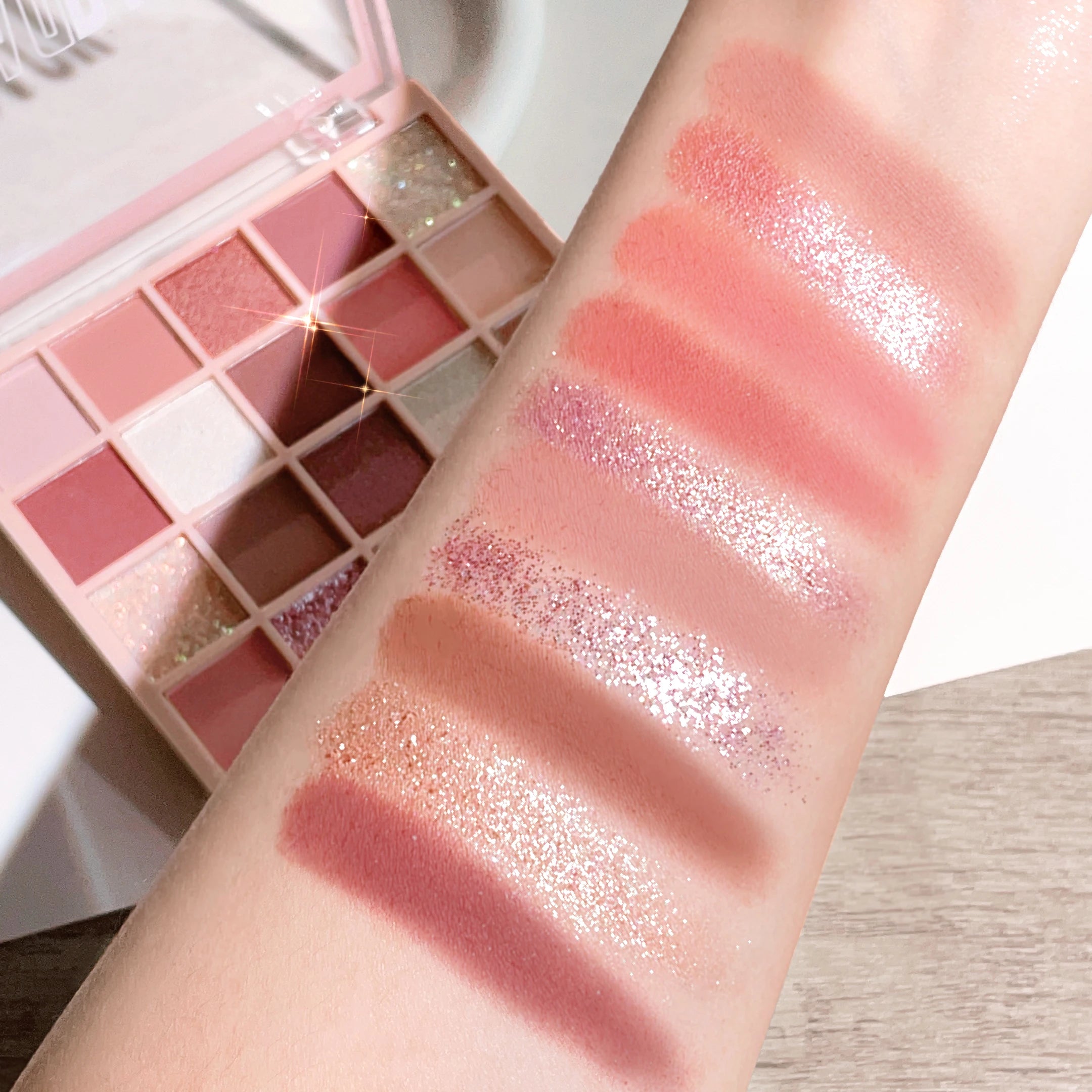 🎨 PALETA DE SOMBRAS 25 COLORES – OATMEAL MILK TEA | BRILLOS, NUDES Y TONOS TIBIOS