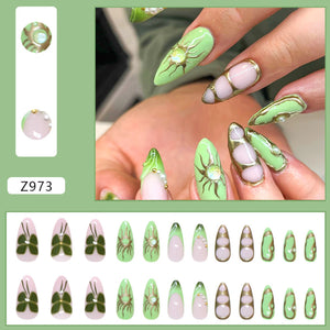 💅 UÑAS POSTIZAS FLORALES BLANCAS – 24 PIEZAS FULL COVER | ESTILO EUROPEO A LA MODA