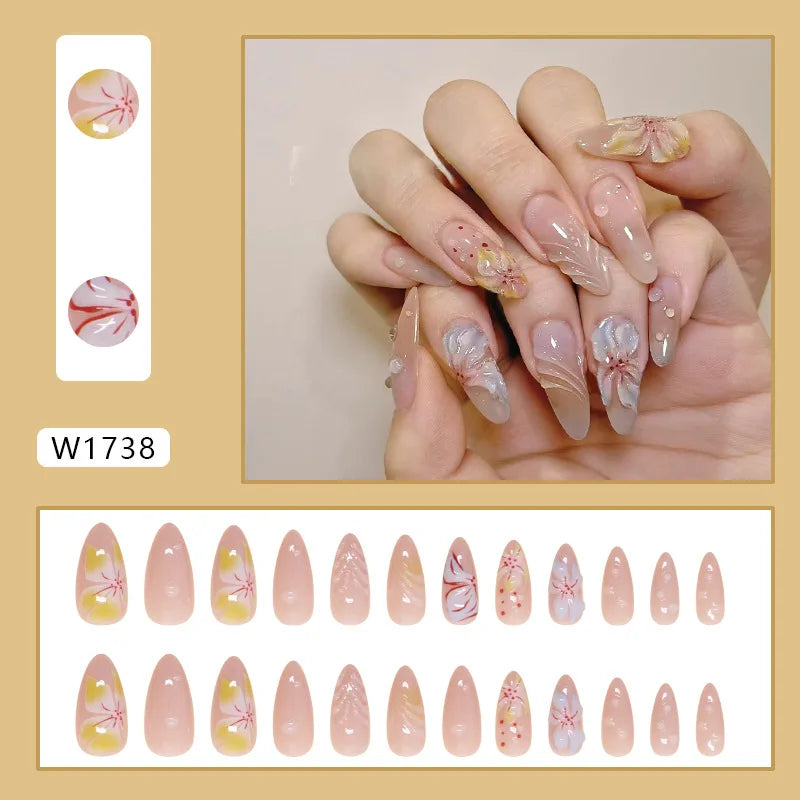 💅 UÑAS POSTIZAS FLORALES BLANCAS – 24 PIEZAS FULL COVER | ESTILO EUROPEO A LA MODA